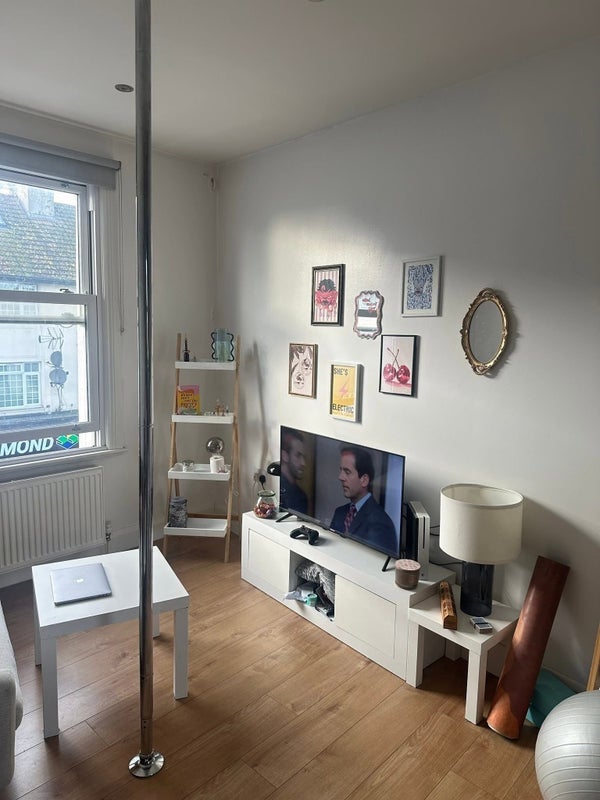 Room Boston Road in Greater London