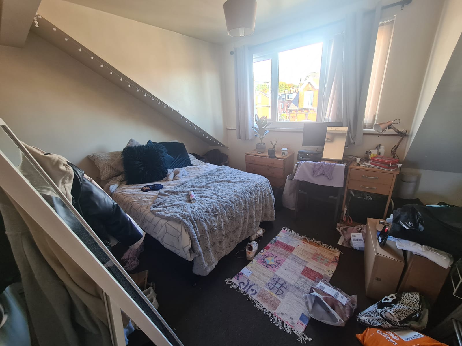 House Hessle Mount in Leeds