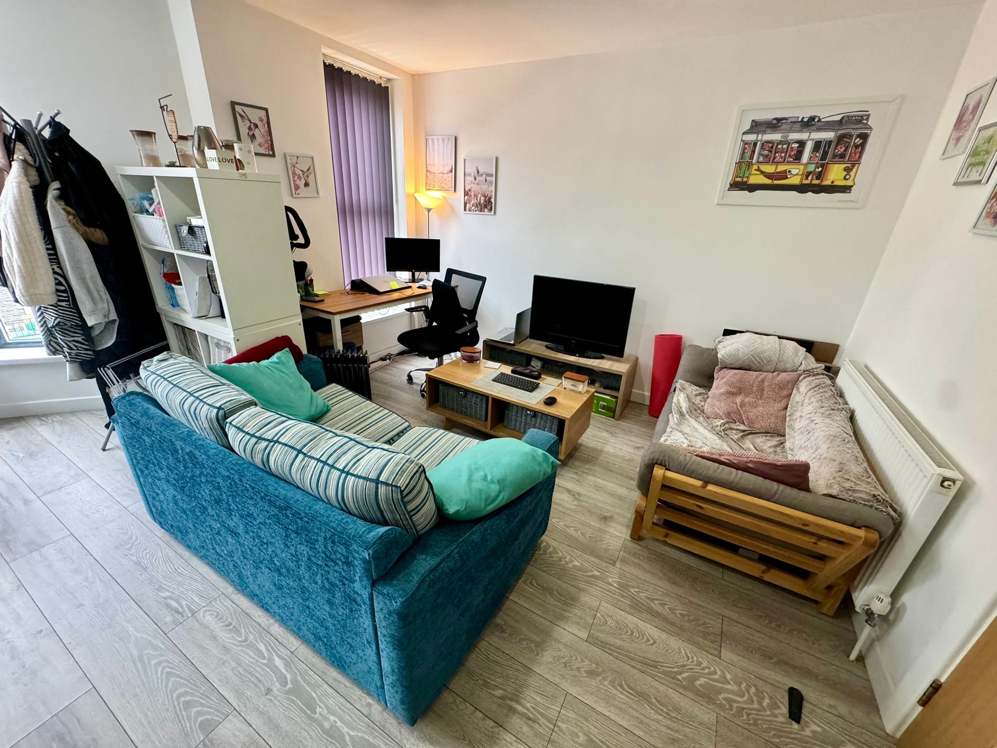 Flat Claude Road in Cardiff