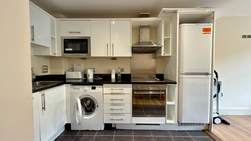 Flat Ashburnham Place in Greater London