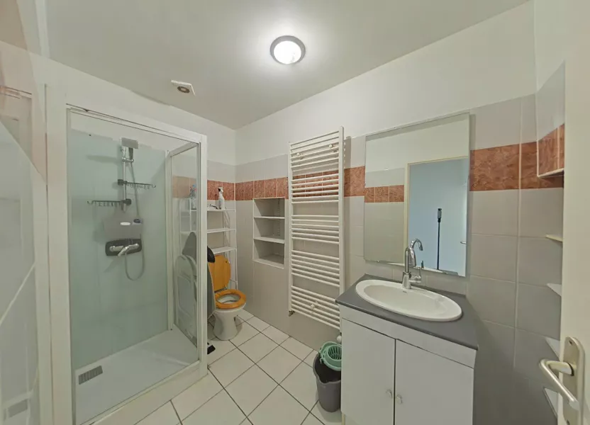 Appartement Place Perrot de Verdun à Romans-sur-Isère