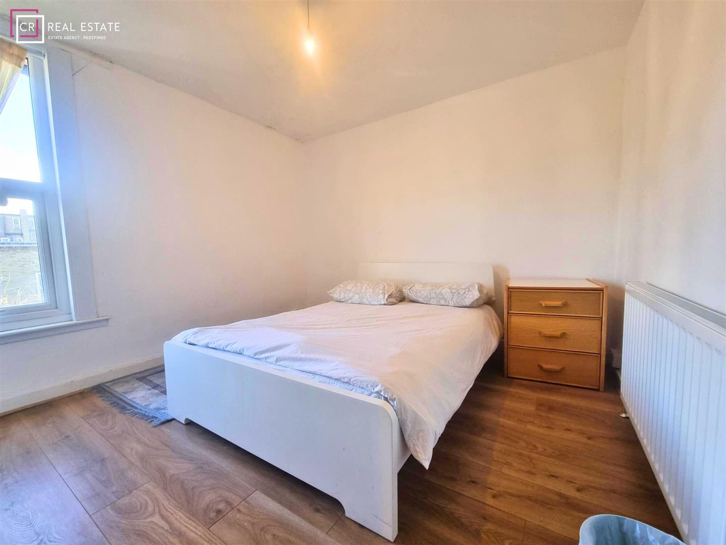Flat Theodore Place in Gillingham