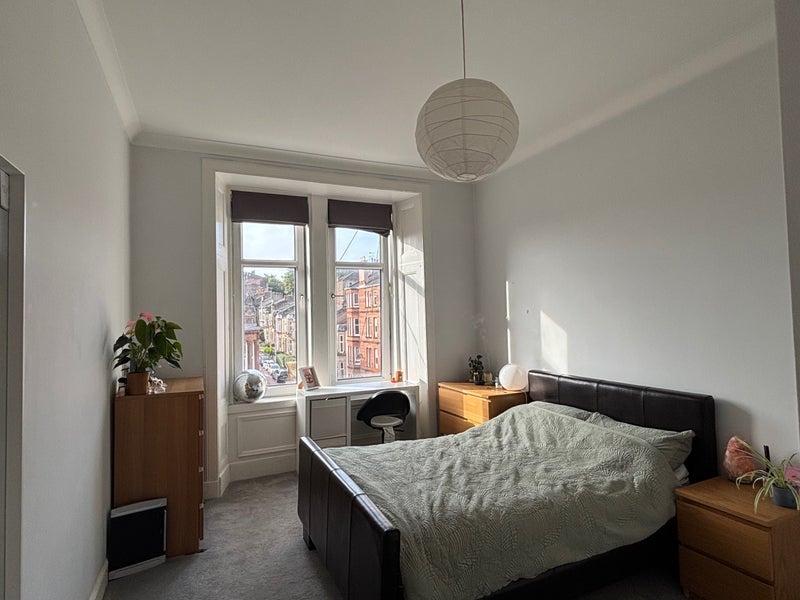 Flat Sinclair Drive in Glasgow