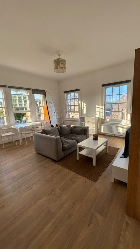 Room Whiteladies Road in Bristol