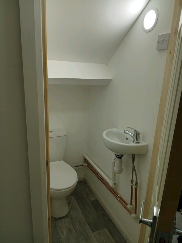 Room Heacham Drive in Leicester