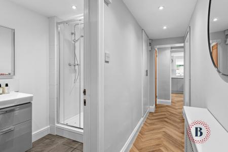 Flat Lansdowne Street in Royal Leamington Spa