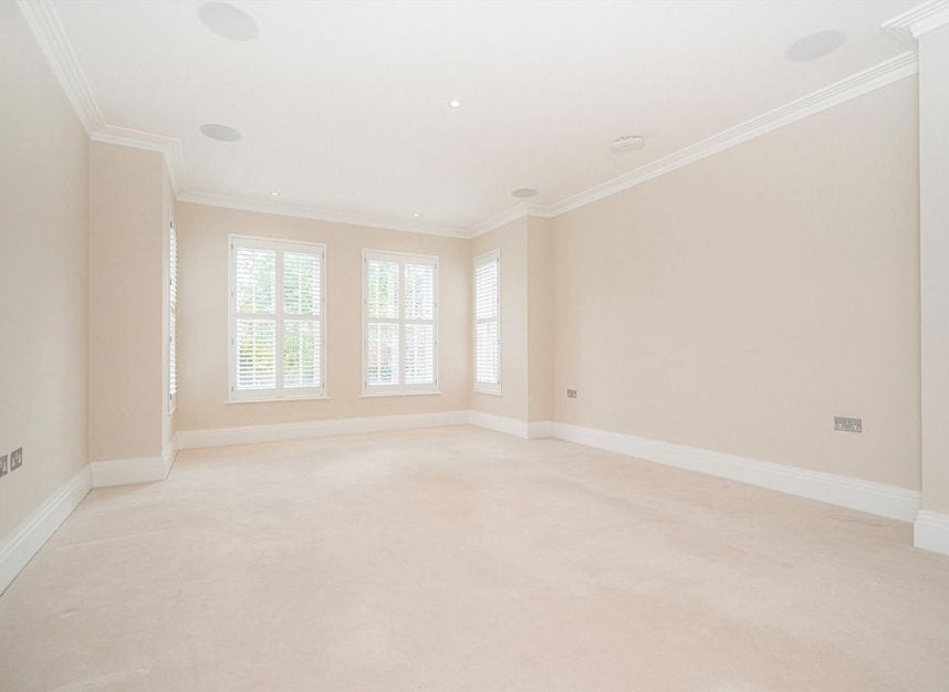 House Martineau Drive in Greater London