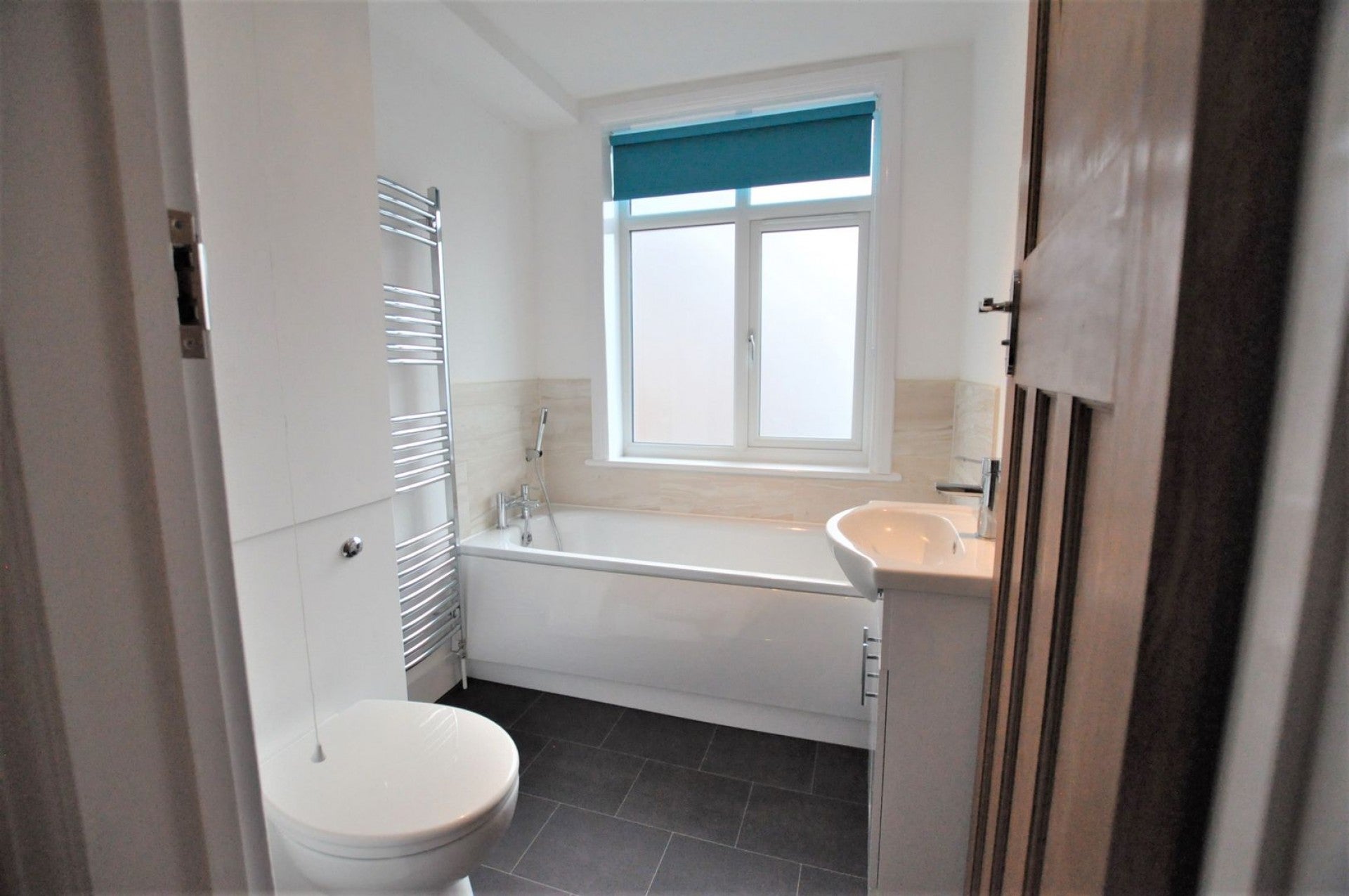 Flat Ninfield Road in Rother