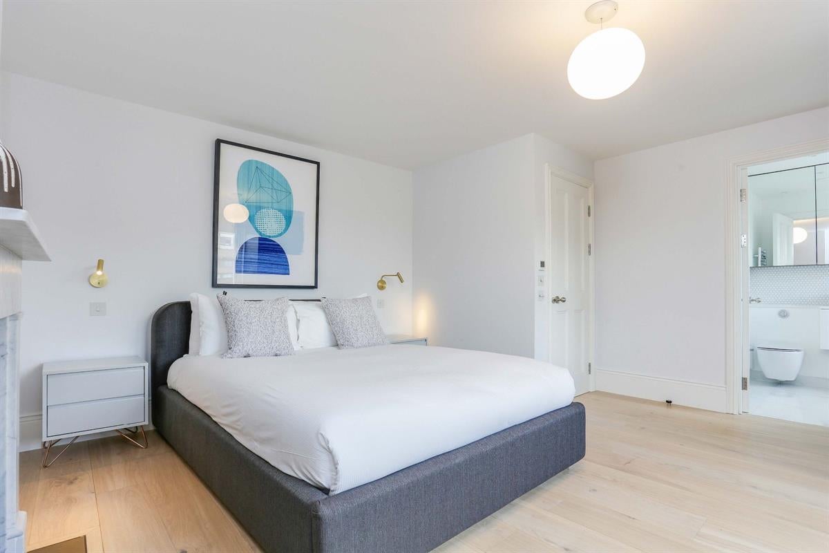 Flat Guilford Street in Greater London