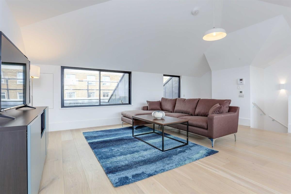 Flat Guilford Street in Greater London