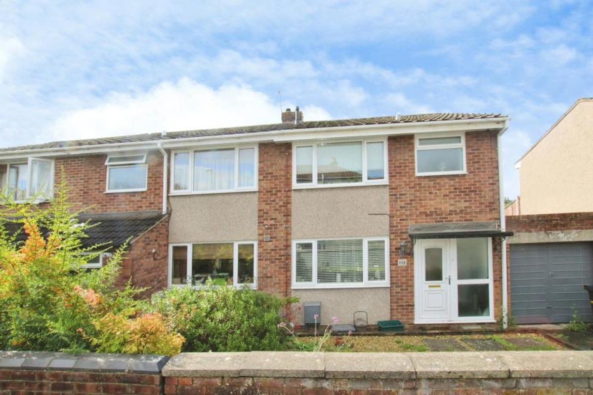 House Moorlands Road in Bristol