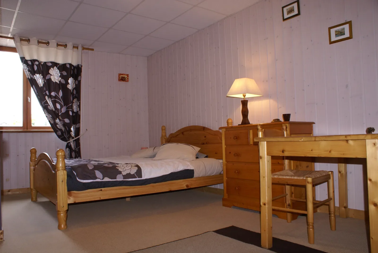 Room Chemin de la Vierge in Le Frasnois