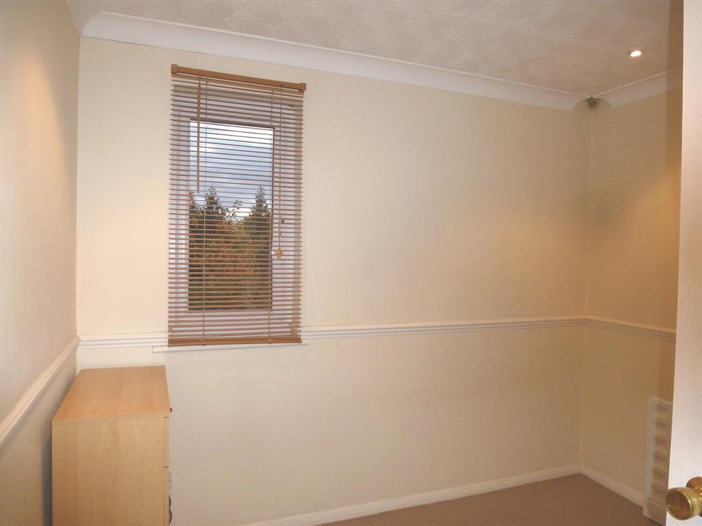 Flat Dinant Link Road in Hoddesdon