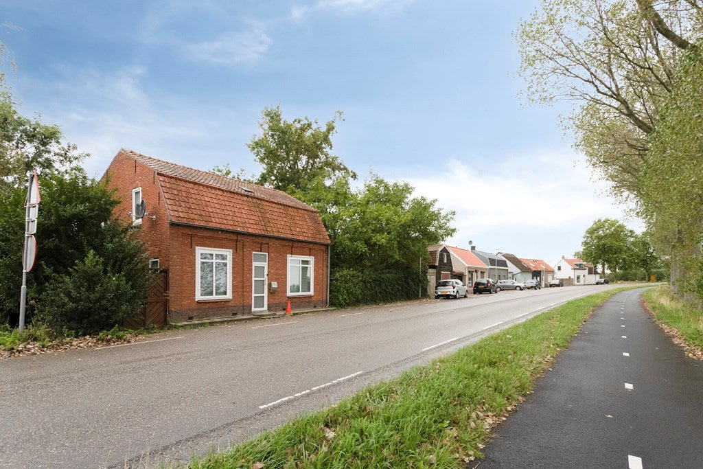 Huis Hulsterweg 166 in Terhole