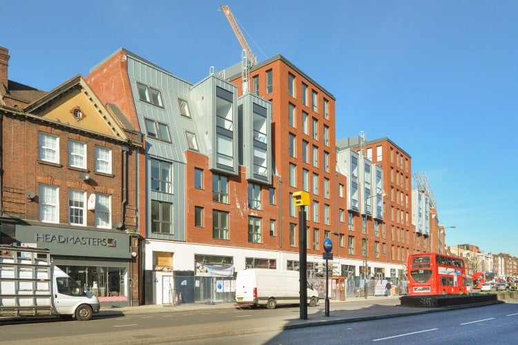 Flat Streatham Hill in Greater London