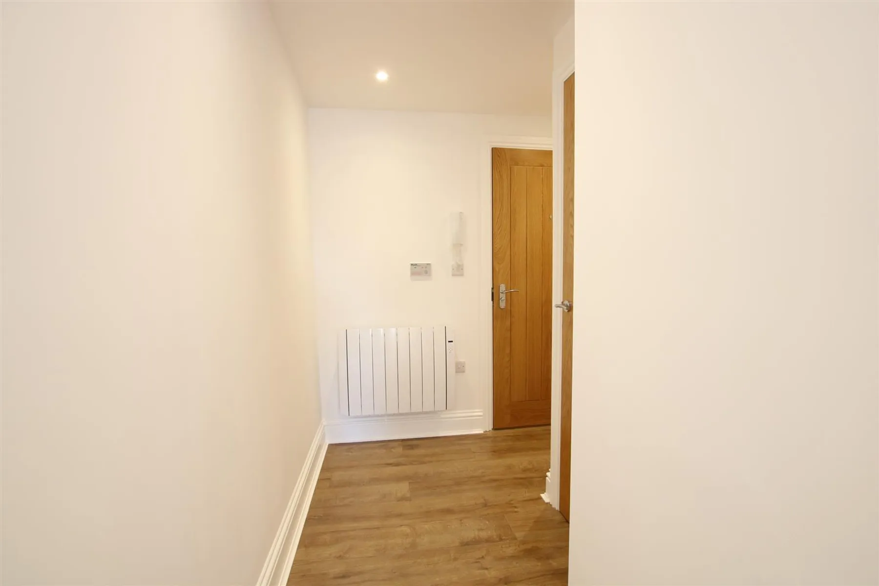 Flat West End in Wealden