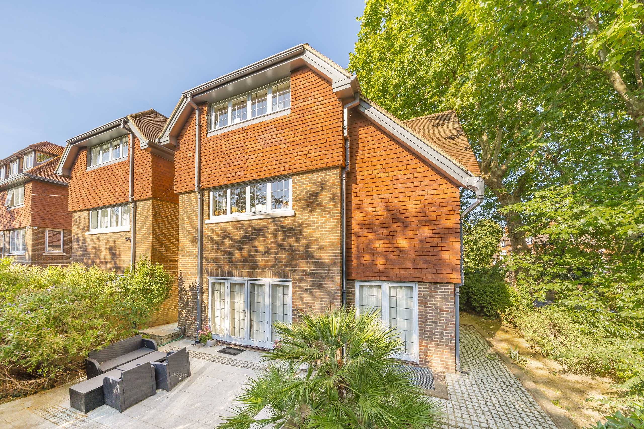 House St. Aubyn's Avenue in Greater London
