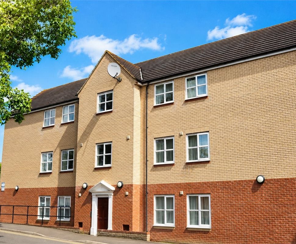 Flat Market Street in South Cambridgeshire