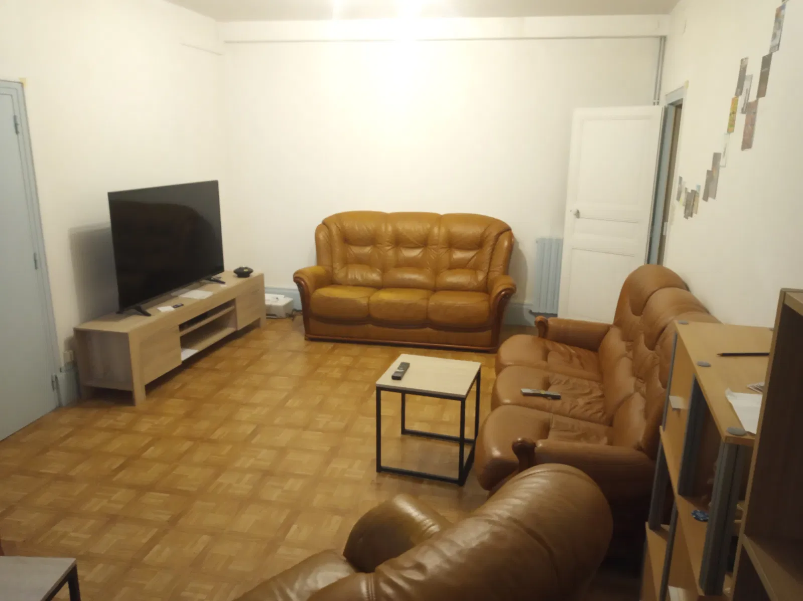Room Cours Manuel in Saint-Amand-Montrond