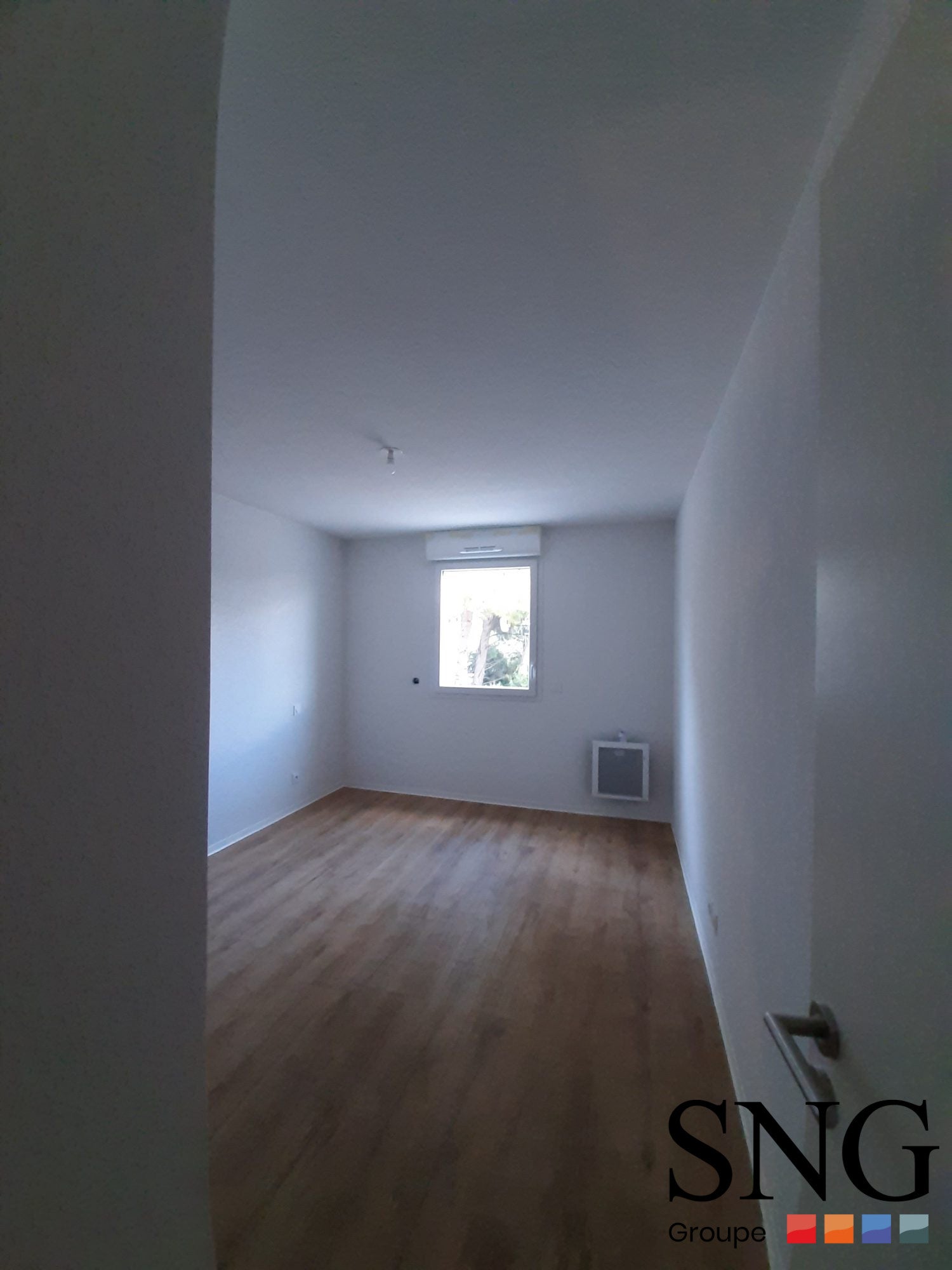 Flat Rue Jules Raimu in Nîmes