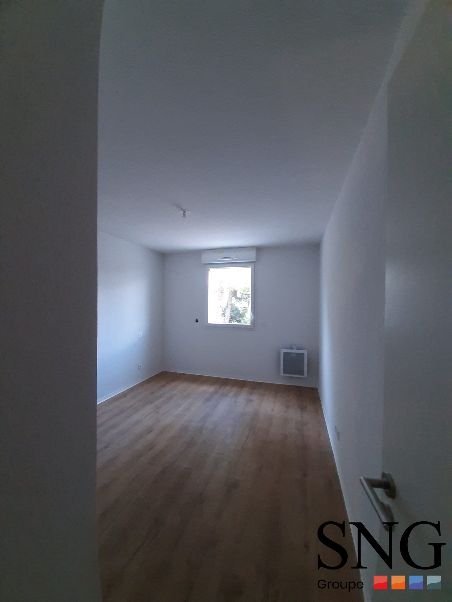 Appartement Rue Jules Raimu à Nîmes