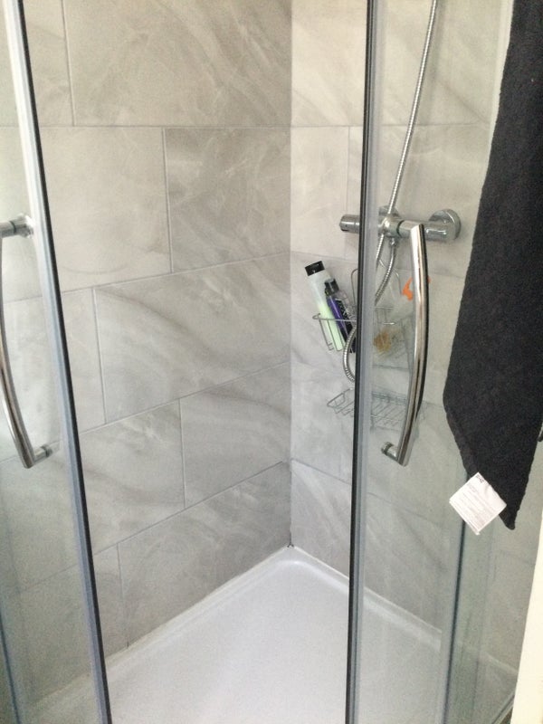 Room Chamberlayne Road in Greater London