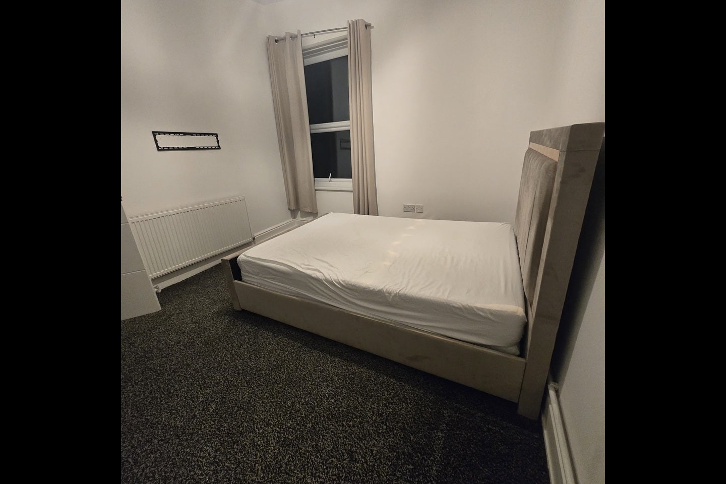 Room Garden Street in Tameside