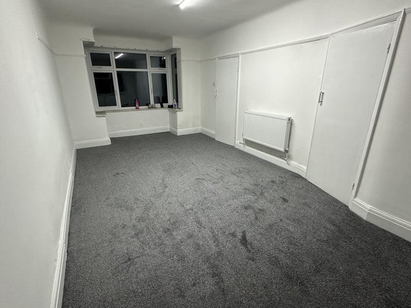 Room Gatling Avenue in Manchester