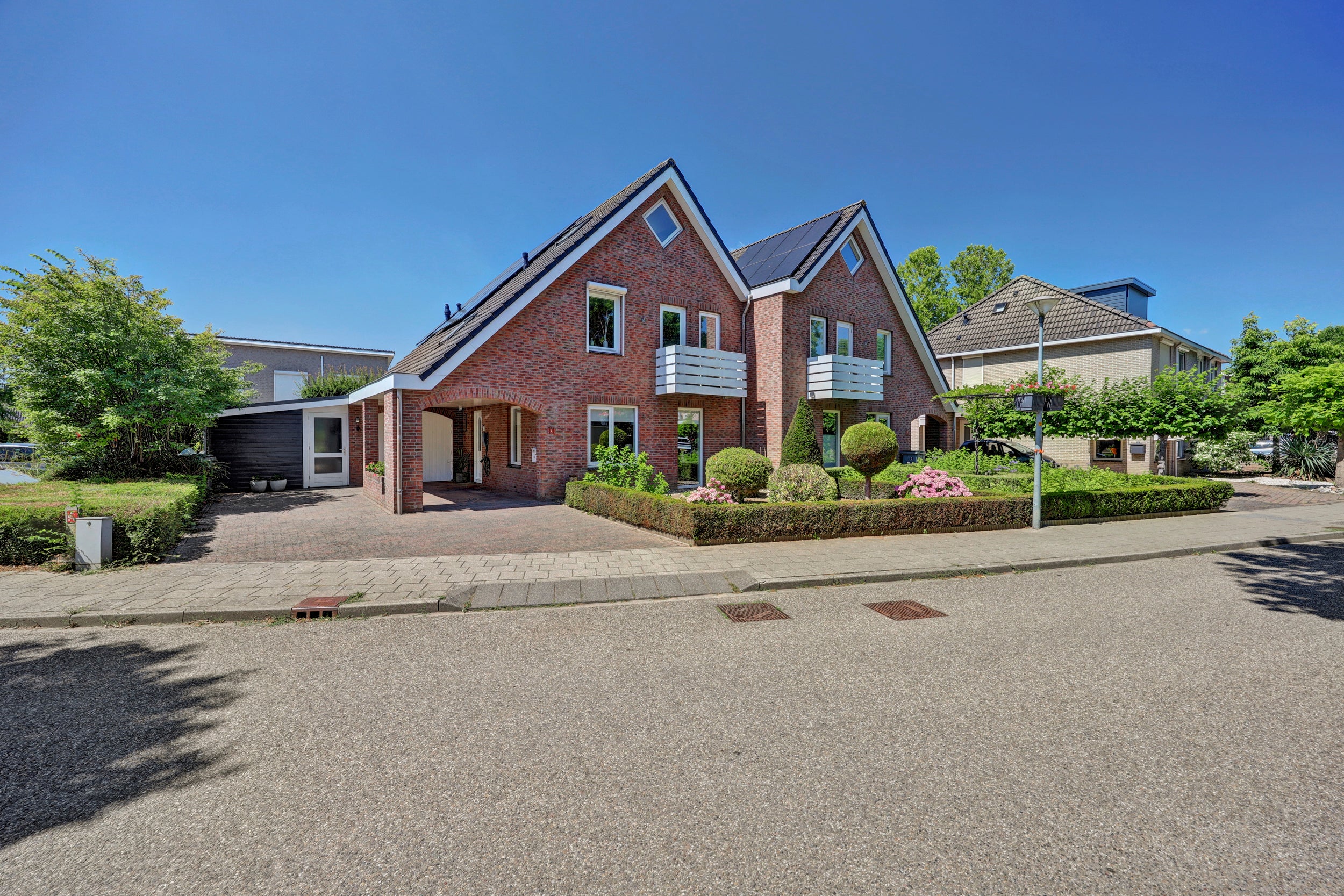 Huis Grote Geer 1 in Haalderen