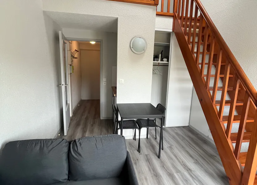 Flat Rue Victor Hugo in Tours