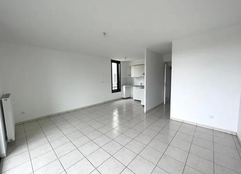 Flat Rue Edmond Rostand in Toulouse