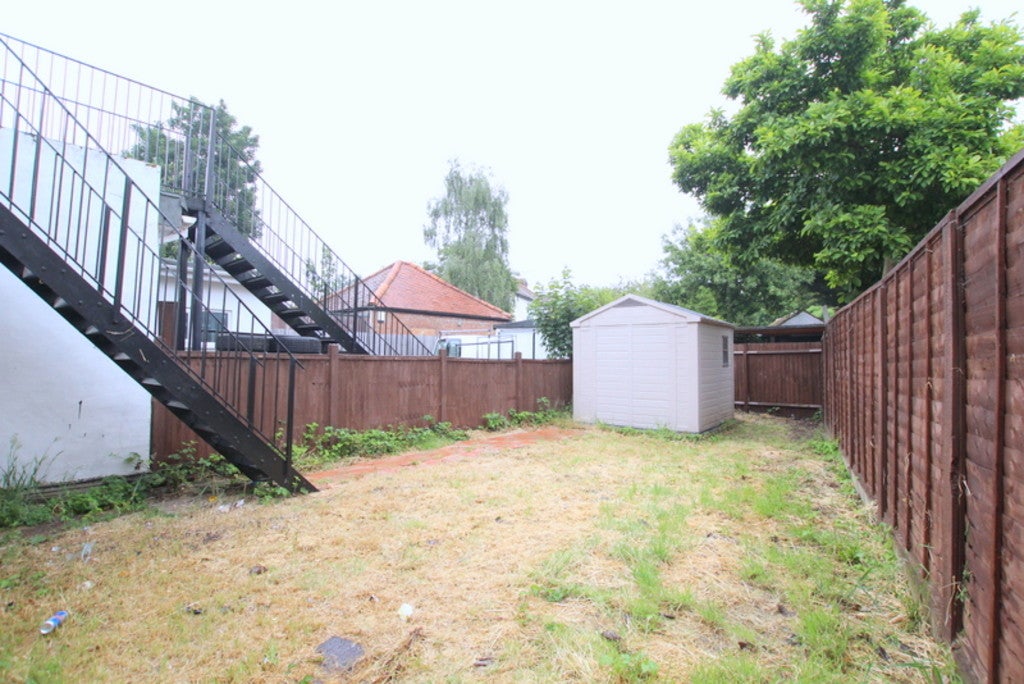 House Twickenham Road in Greater London