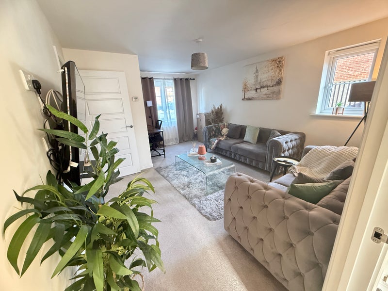 Room Balfour Road in Preston