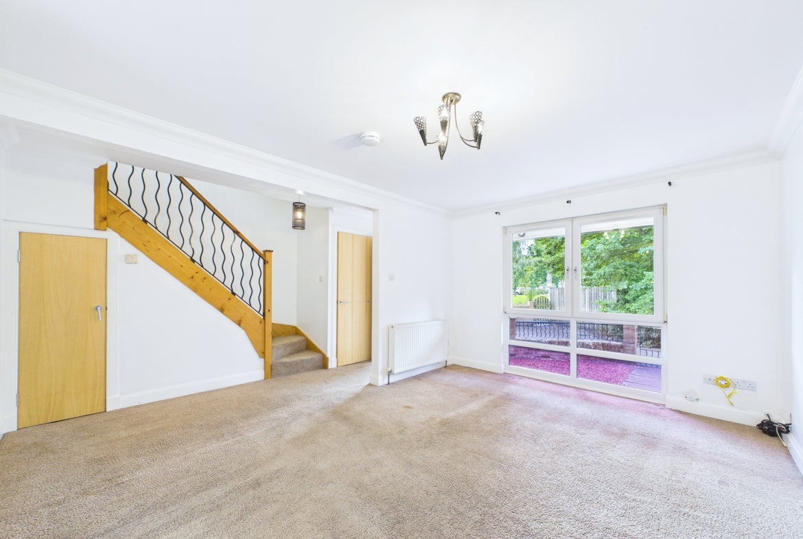 House Overton Road in Cambuslang