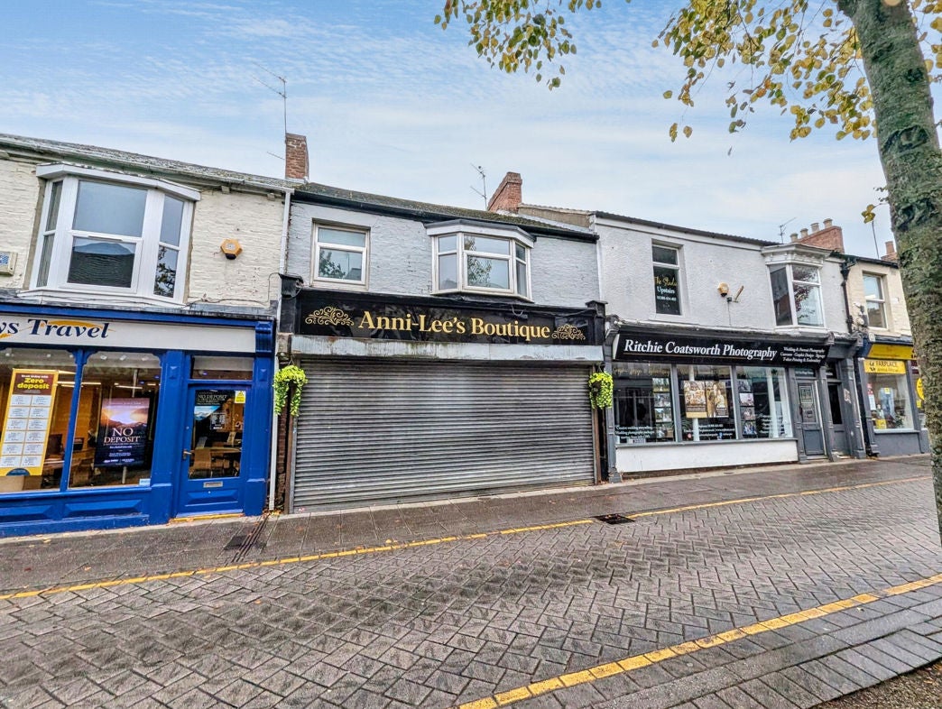 Flat Hope Street in Crook