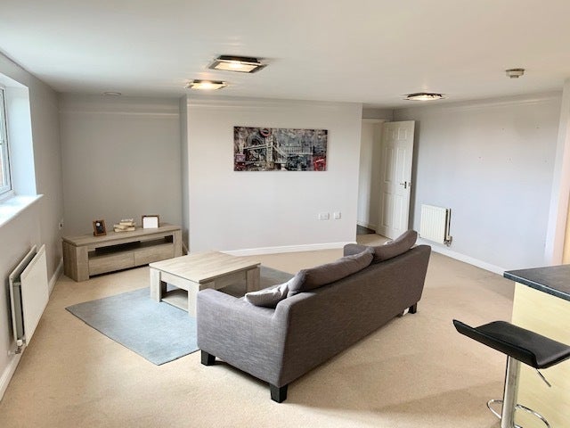 Flat Regency Point in Rushcliffe