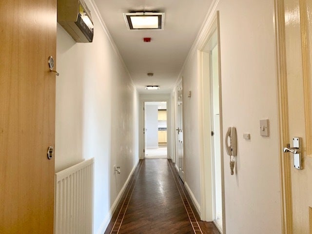 Flat Regency Point in Rushcliffe