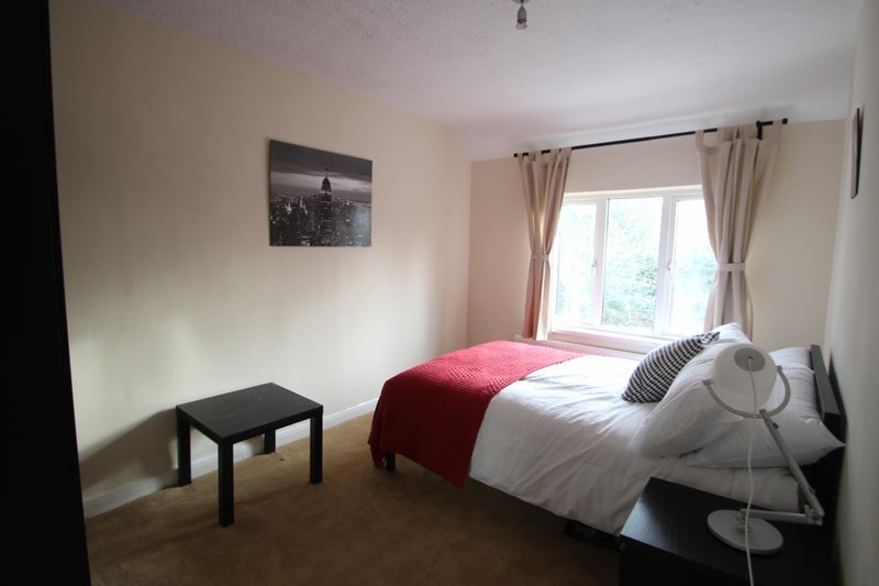 Room Studland Road in Greater London