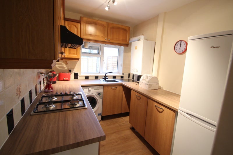 Room Studland Road in Greater London