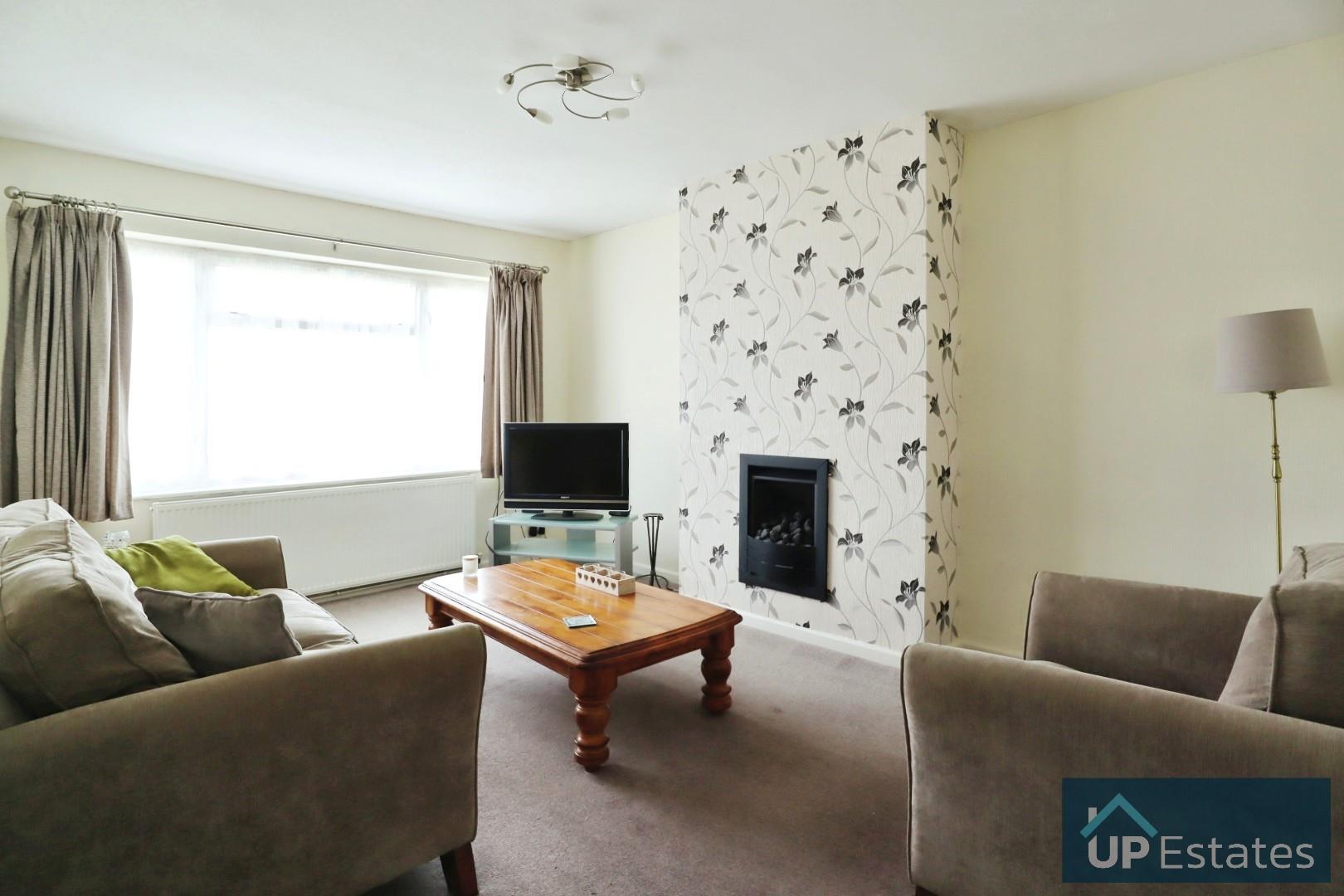 Flat Sedgemoor Road in Coventry