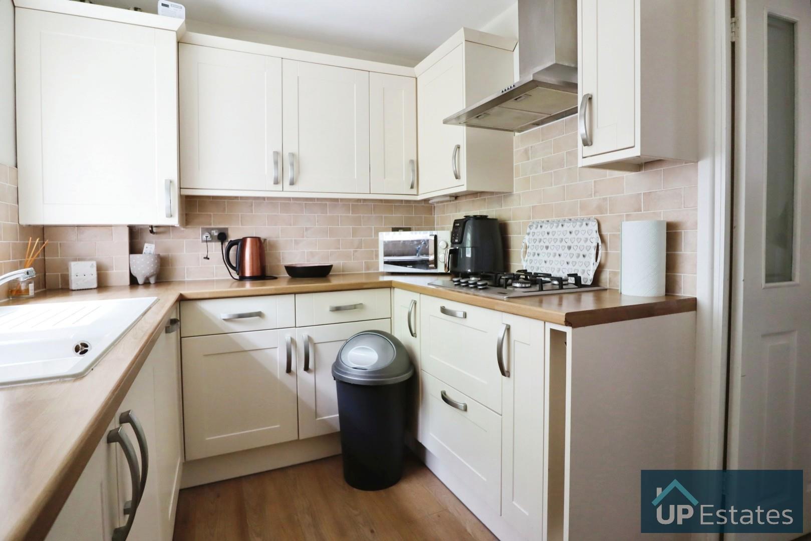 Flat Sedgemoor Road in Coventry