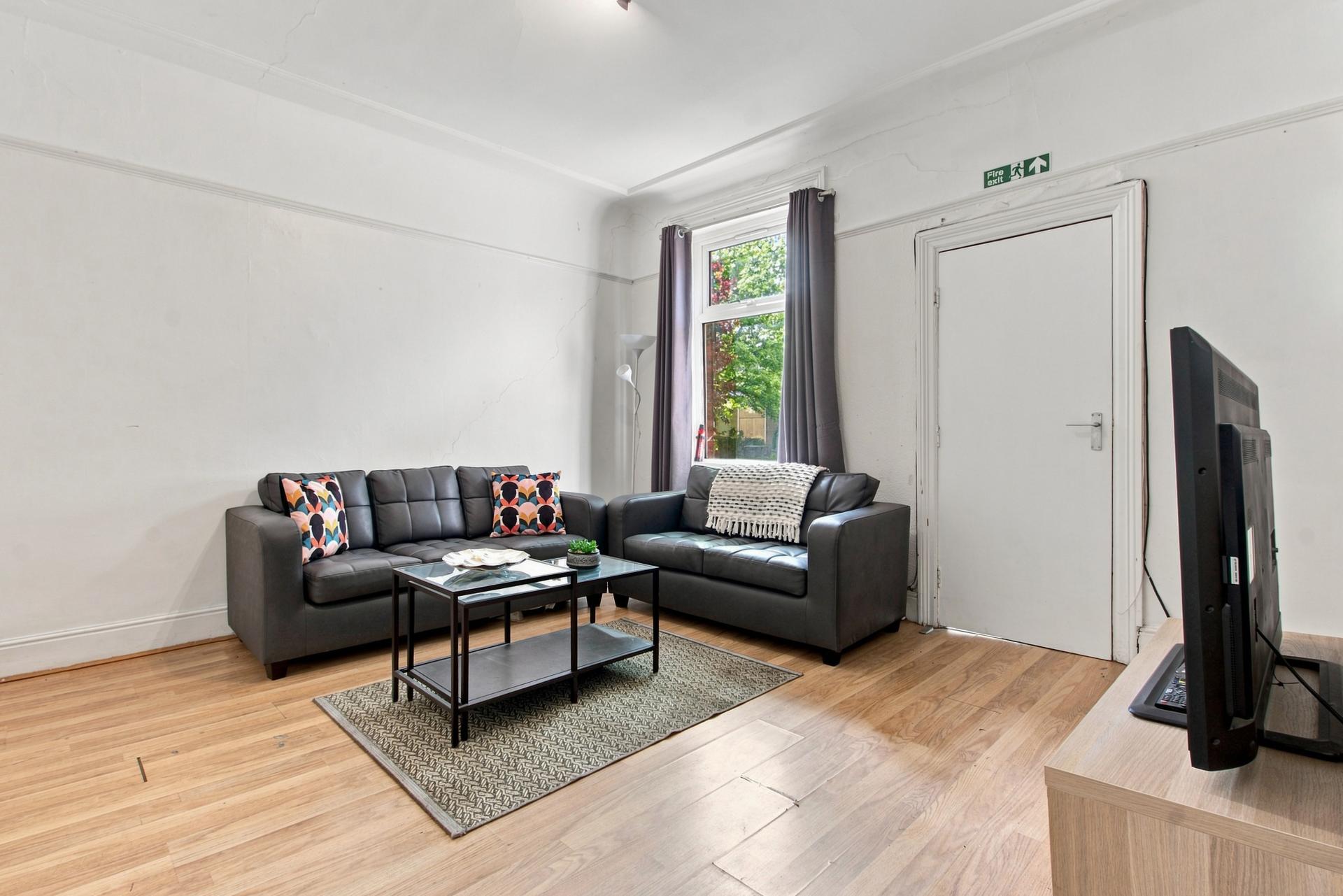 Flat Grove Gardens in Leeds
