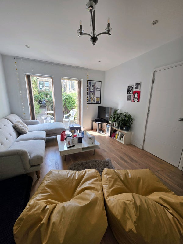 Room Zachary Mews in Greater London