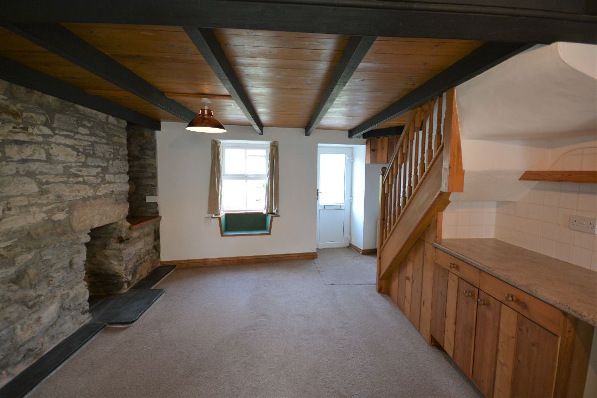 House Unclassified in Sithney
