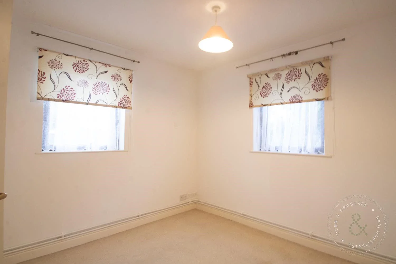 Flat Glandwr Place in Cardiff