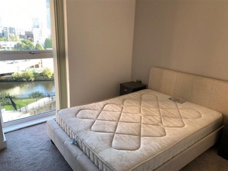 Flat Ordsall Lane in Salford