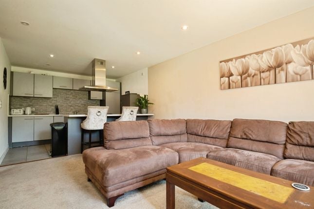 Room Butetown Link in Cardiff
