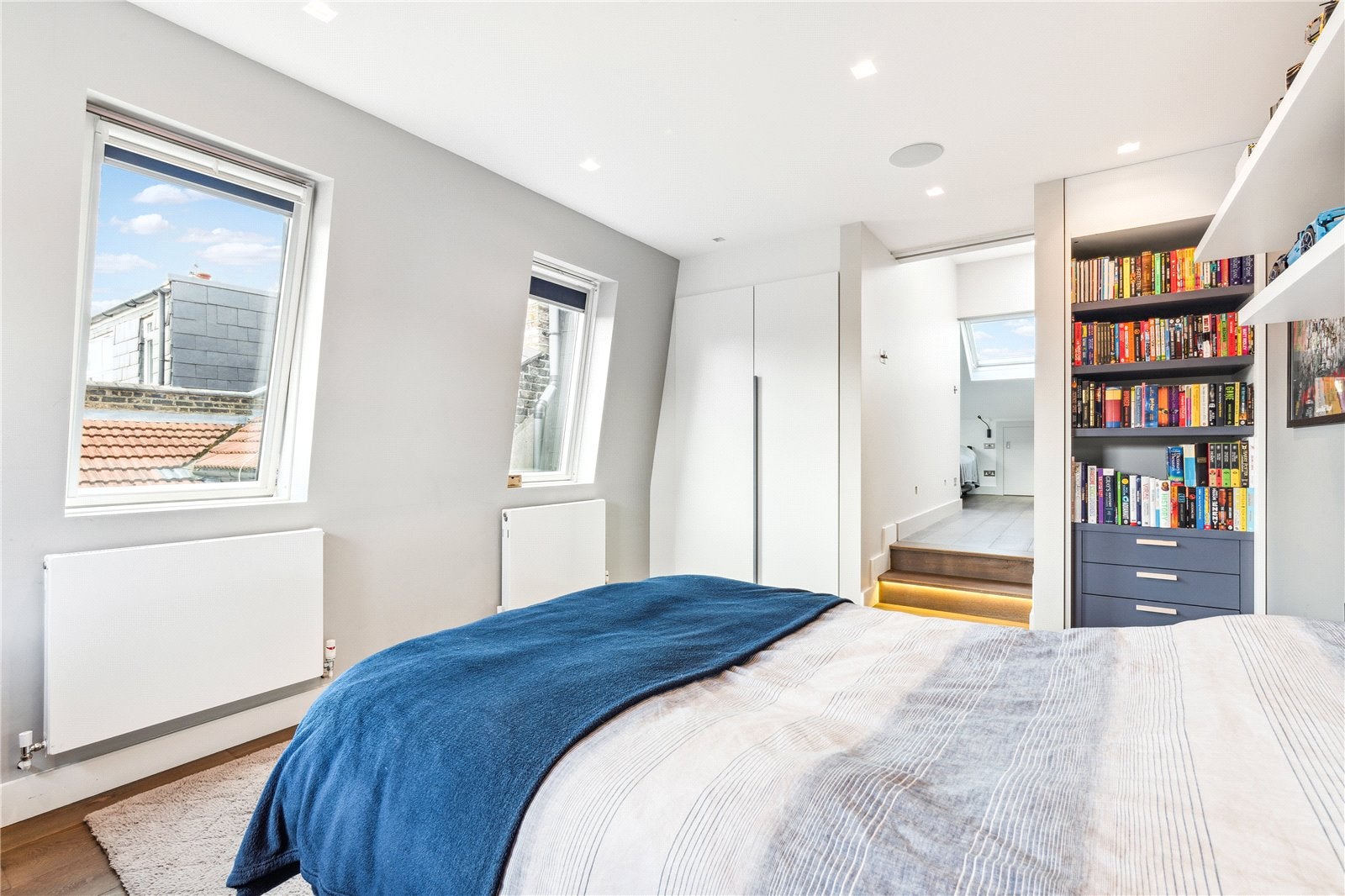 Flat Franciscan Road in Greater London