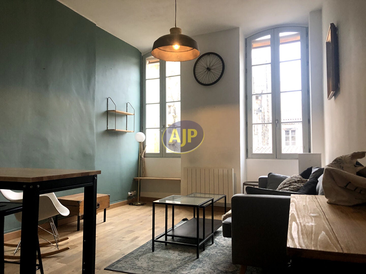 Flat Chemin du Pleyzelat in Cours-de-Pile
