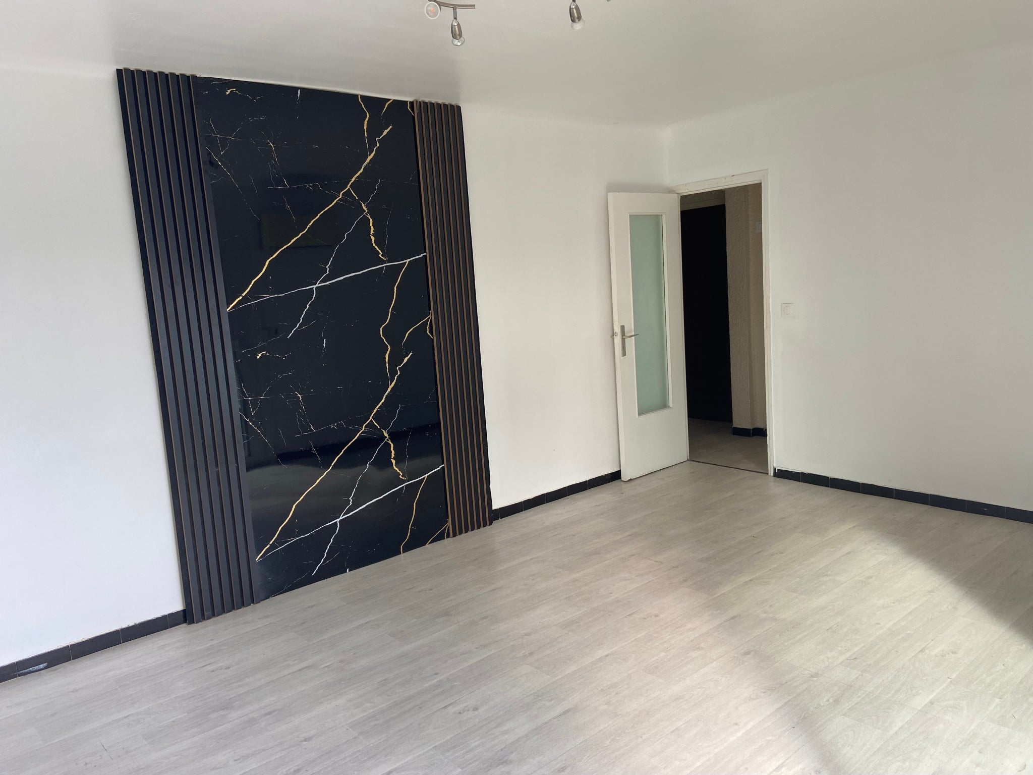 Flat Boulevard de la Liberté in Vias